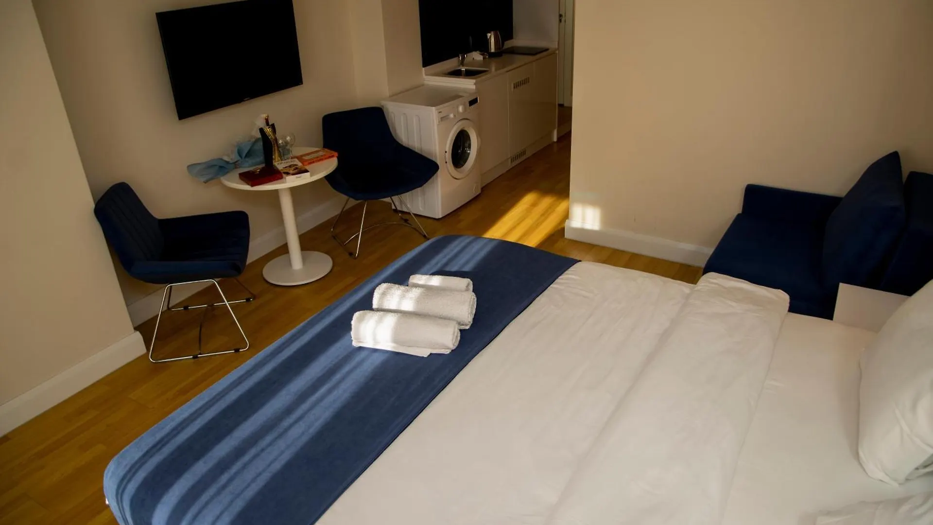 Batumi Vip Apartments In Orbi City Apart-hotel
